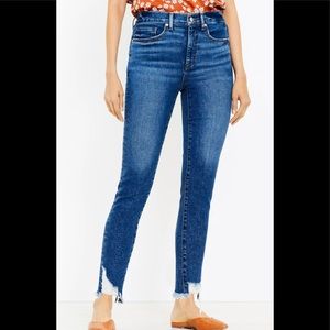 LOFT Curvy Chewed Hem High Rise Skinny Jeans Indigo Wash SZ 8 /29 Waist